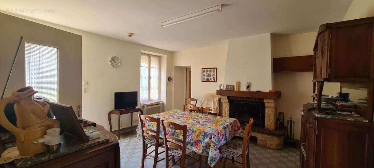 Maison Mouzillon 7 pièces, 4 chambres, garage, dépendances, 132 m2 - photo 6
