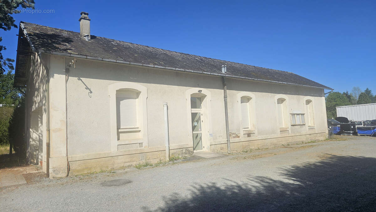 Ensemble immobilier de rapport   Fort potentiel locatif   Rentabilité brute jusqu'à 15,9 % - photo 2