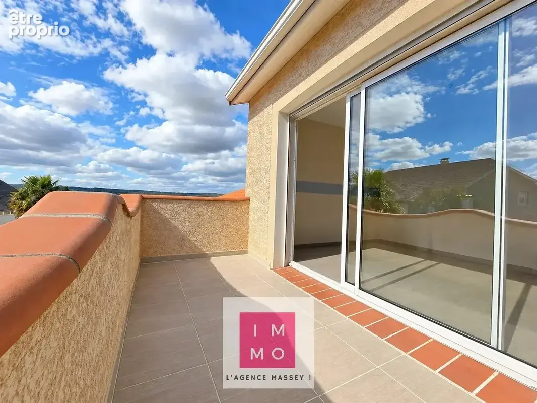 Belle maison familiale de 147 m² avec 5 chambres, terrasses et jardin - photo 12
