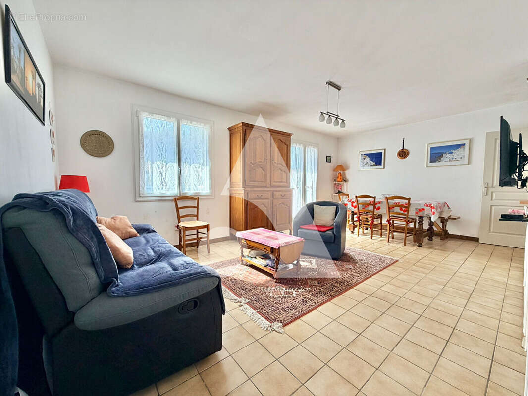 Maison à LA TREMBLADE