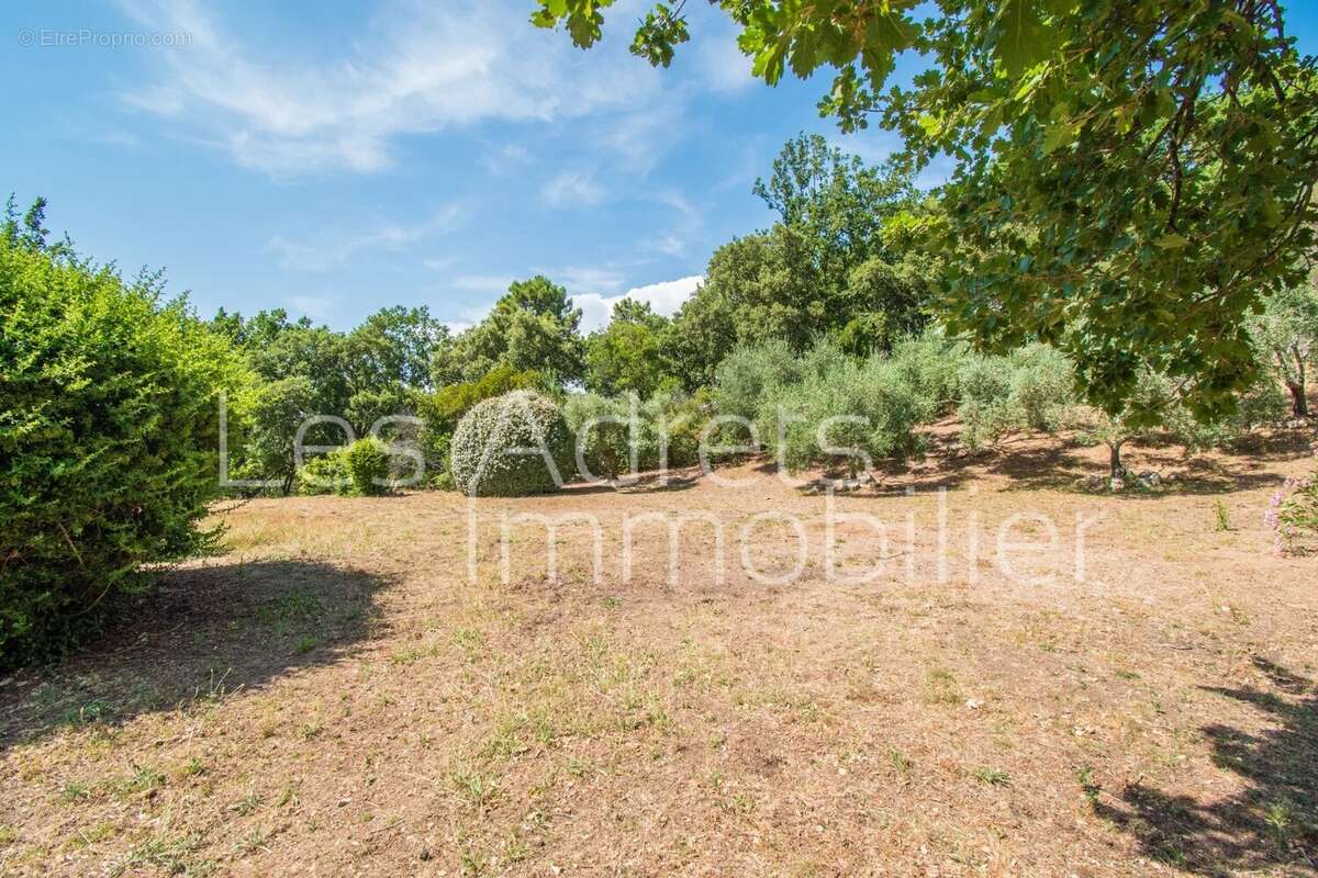 Propriété avec terrain plat et vue Estérel - photo 4