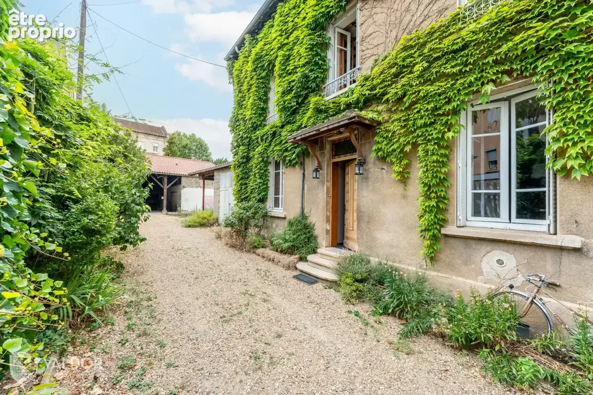 Maison à VILLEFRANCHE-SUR-SAONE