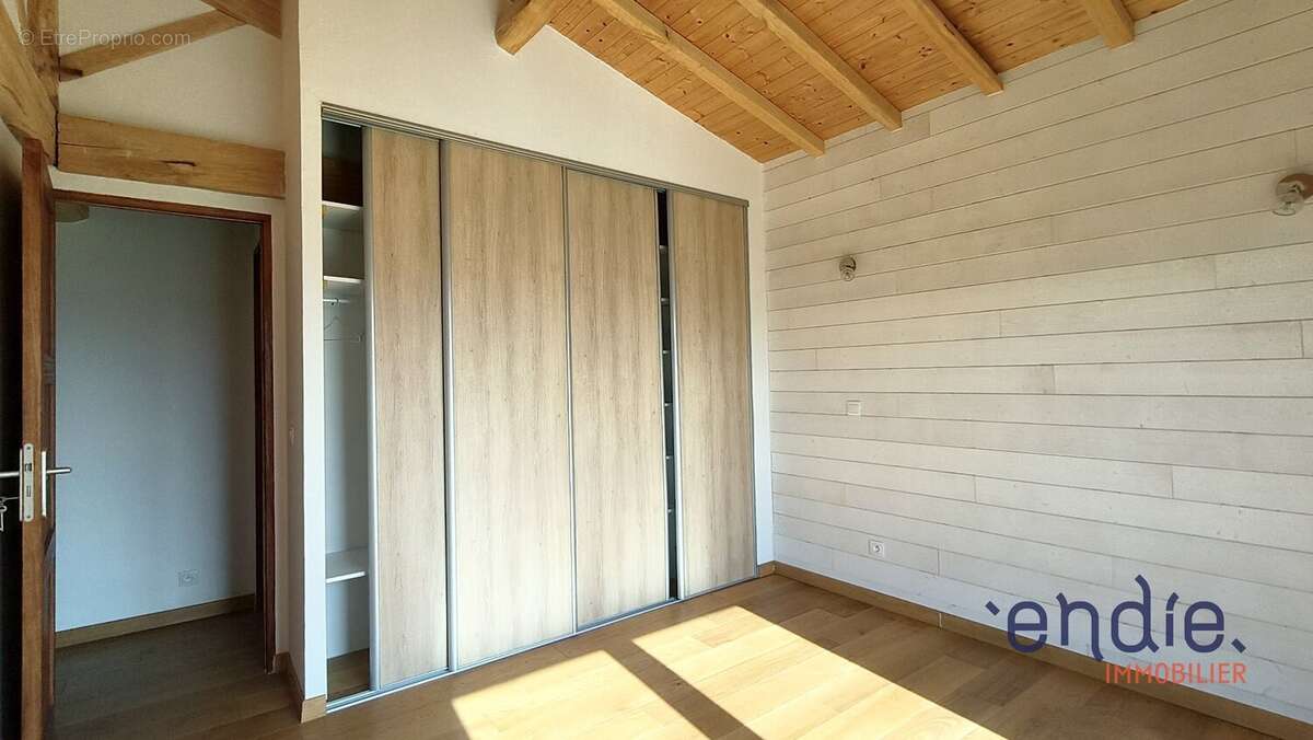 Maison à CARDEILHAC