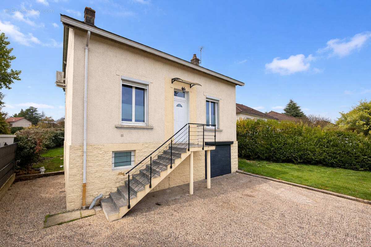 Photo 1 - Maison à MONTCEAU-LES-MINES