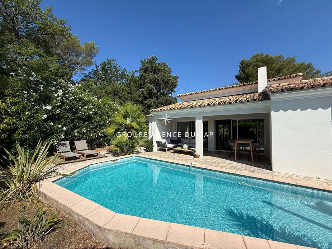 Maison à SAINT-RAPHAEL