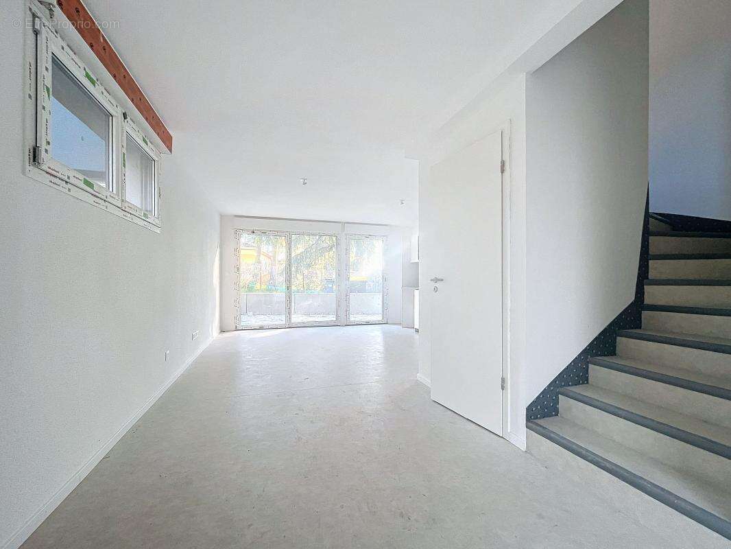 Maison À Vendre - photo 2