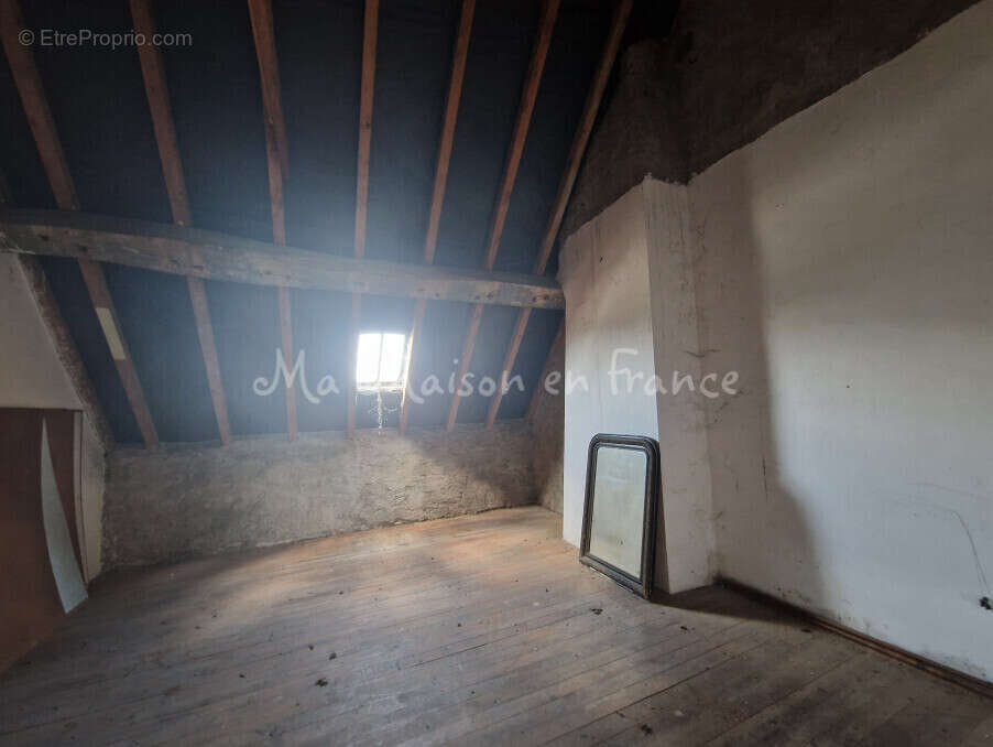 Maison à SAINT-POURCAIN-SUR-SIOULE