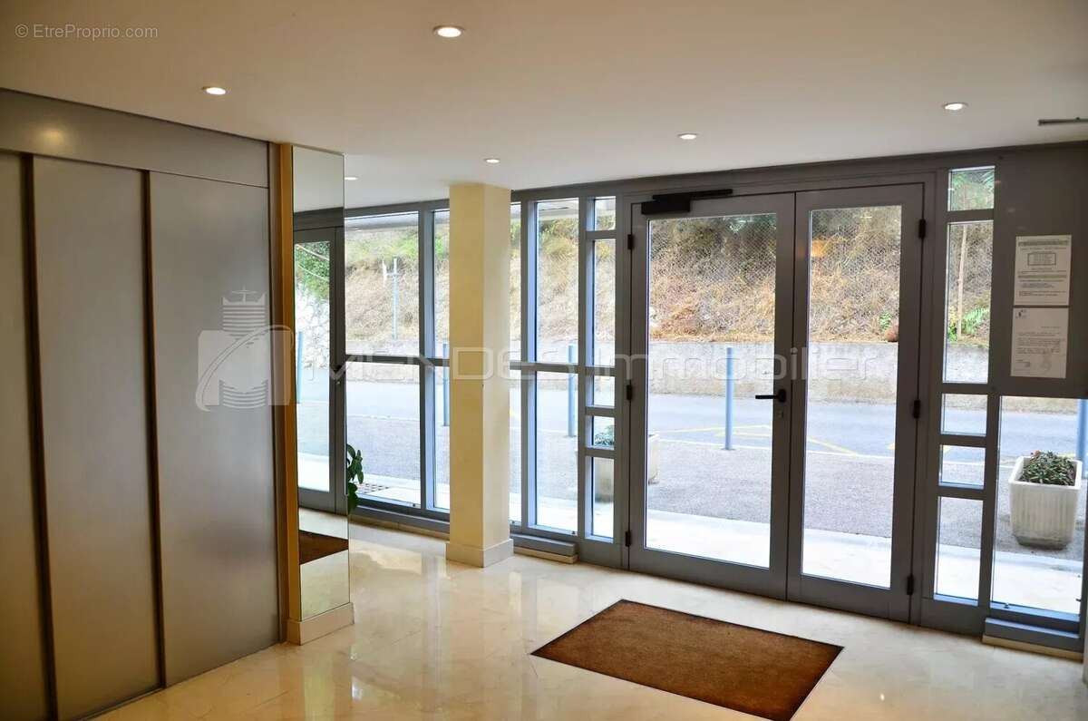 Appartement à BEAUSOLEIL