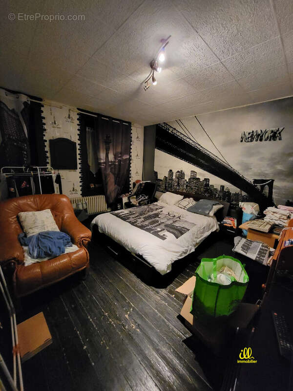 Maison à VIREUX-MOLHAIN