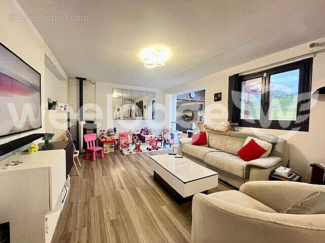 Maison à SAINT-CLAIR-SUR-EPTE