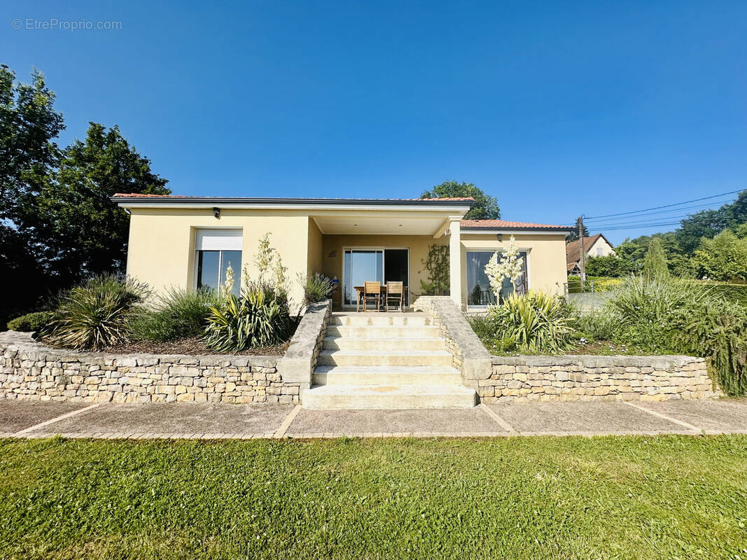 Maison à FIGEAC