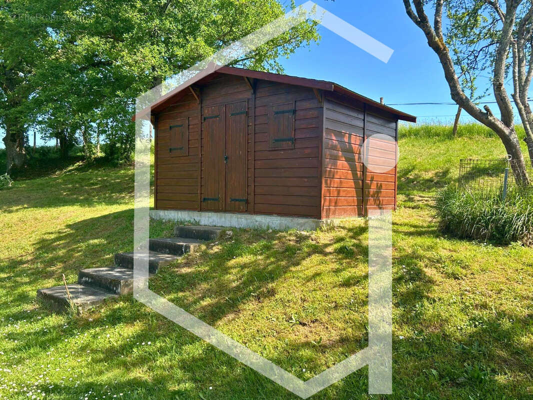 Maison à MORNAY-SUR-ALLIER