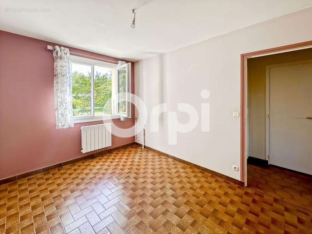 Maison à RUOMS