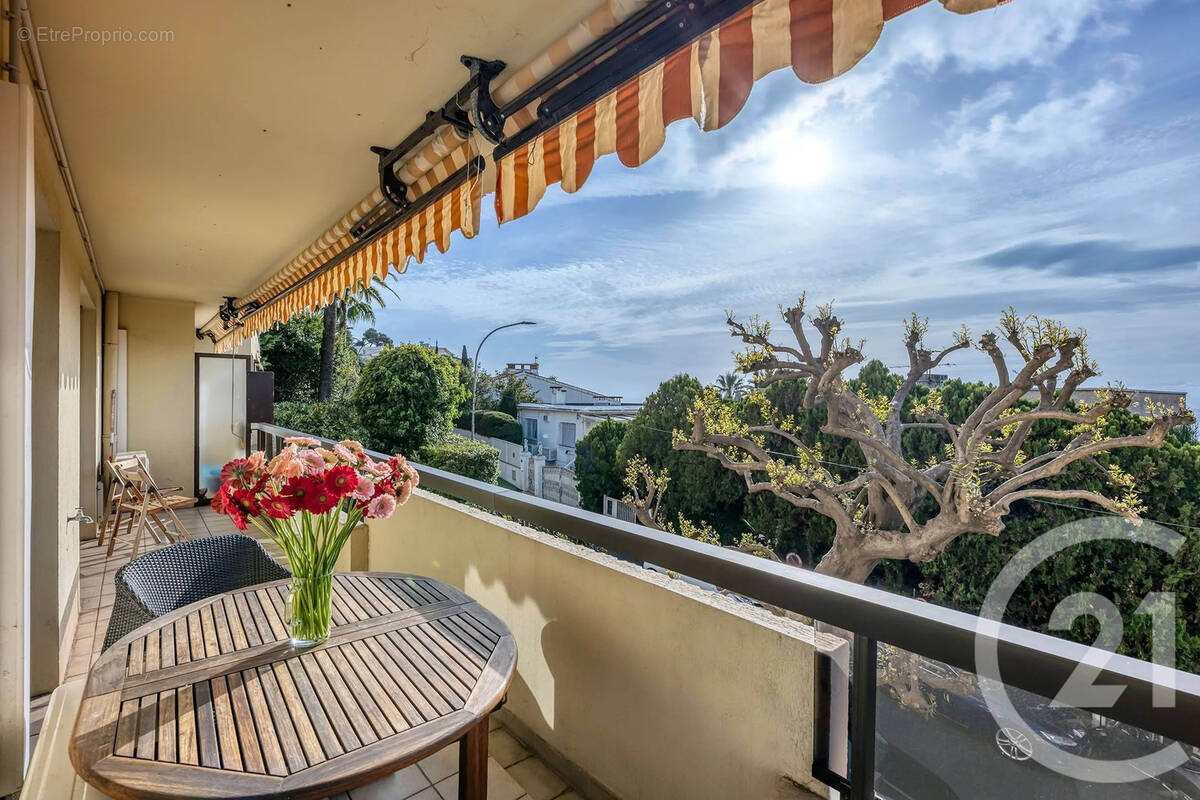 Appartement à NICE