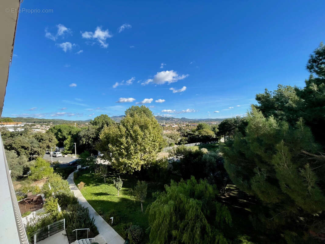 Appartement à MARSEILLE-13E