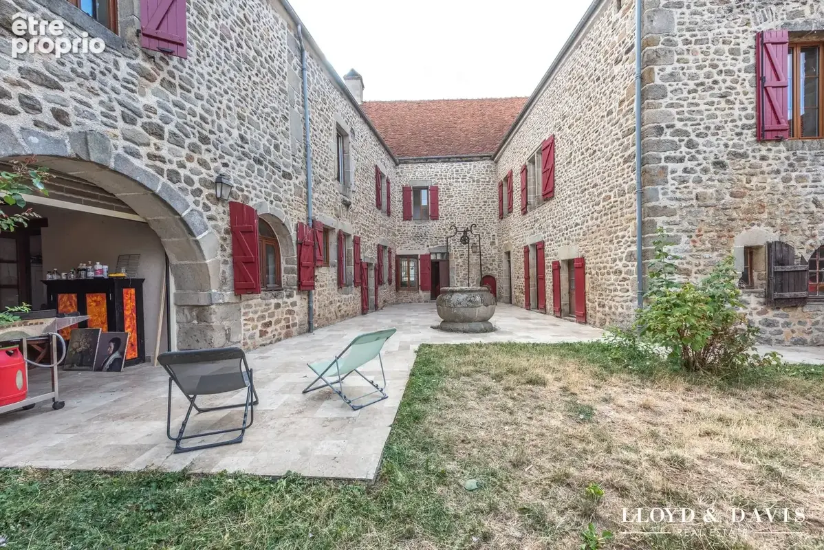 Maison à ARNAY-LE-DUC