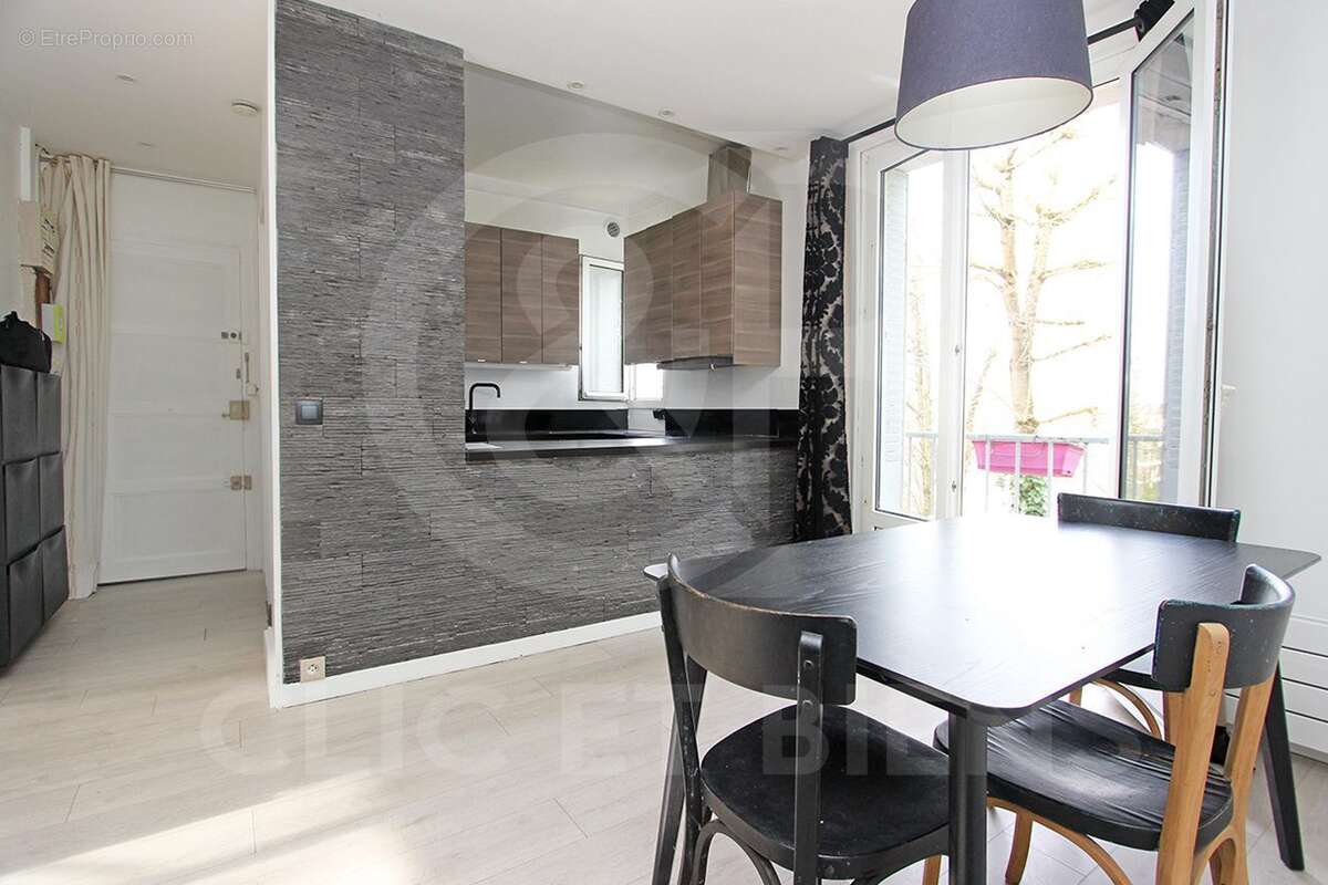 Appartement à VERSAILLES