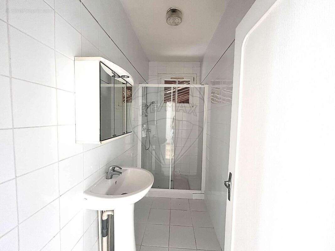 Maison à COULANGES-LES-NEVERS