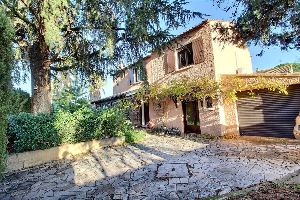 Maison à VILLENEUVE-LES-MAGUELONE