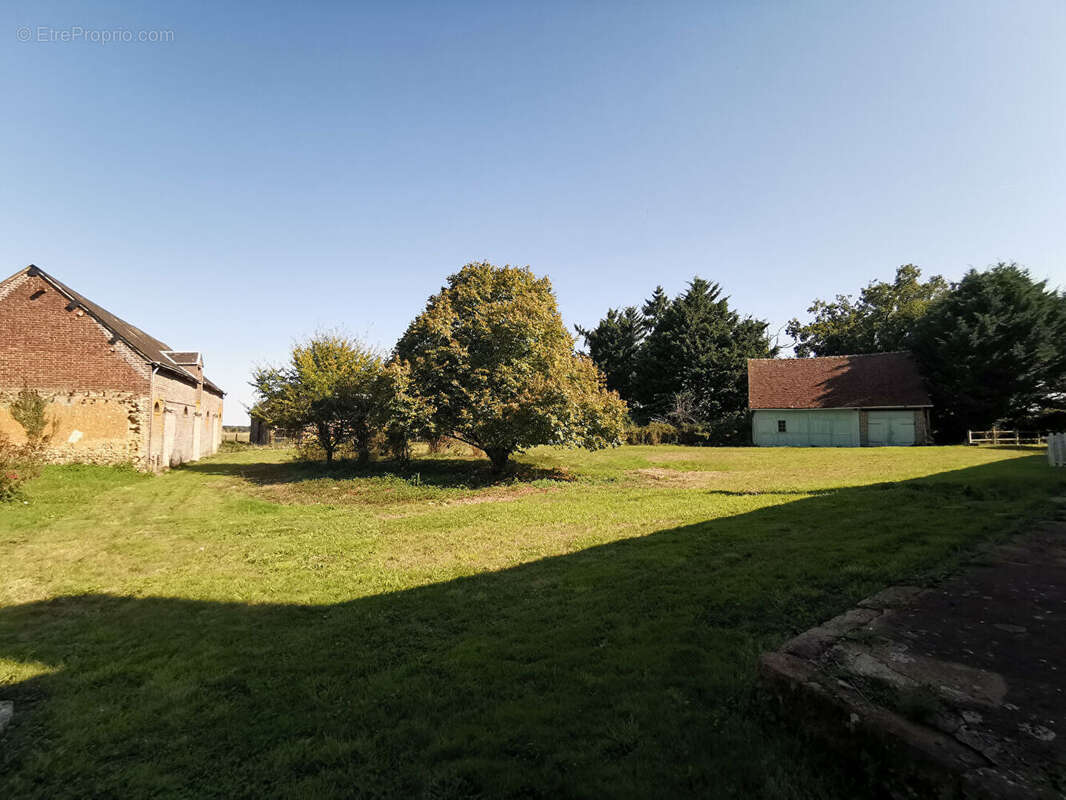 Maison à DAMPIERRE-SOUS-BROU