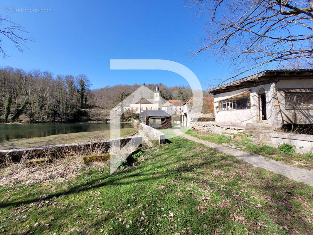 Maison à ECOT-LA-COMBE