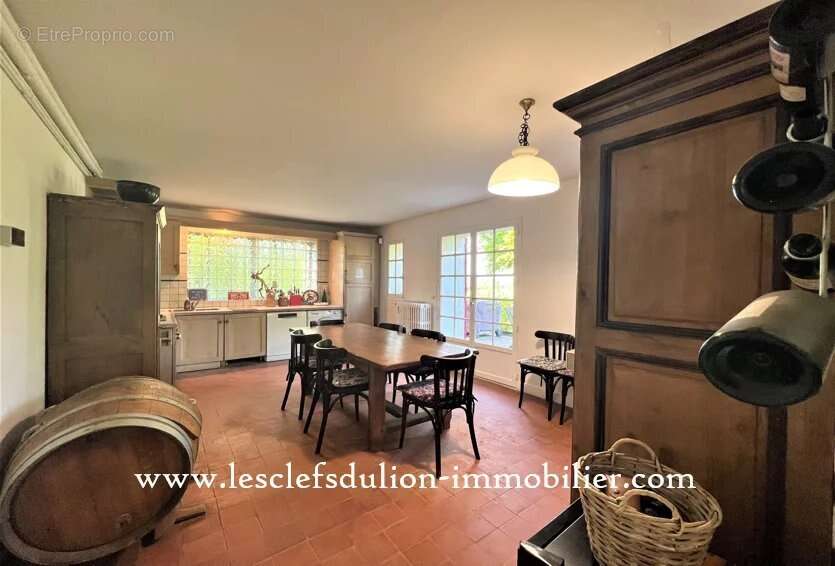 Maison à ECUELLES