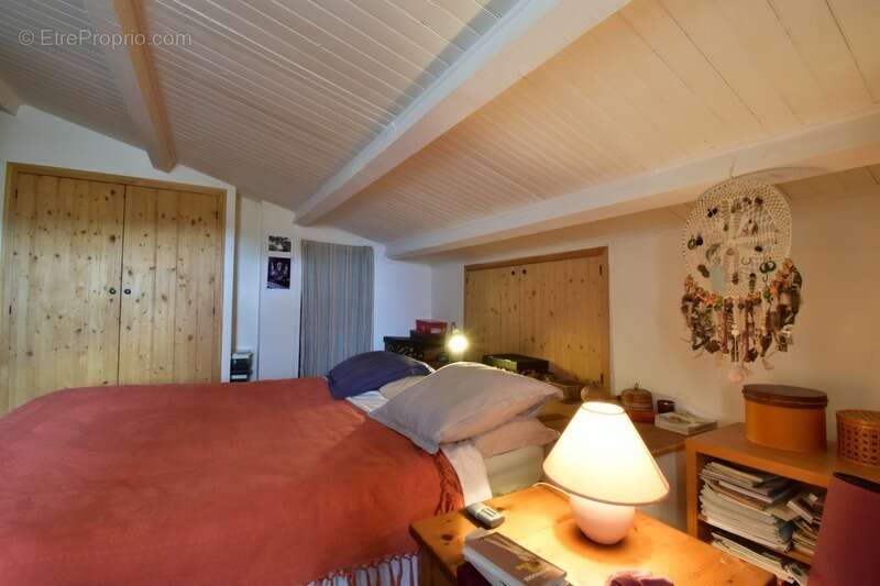 Appartement à FORCALQUIER