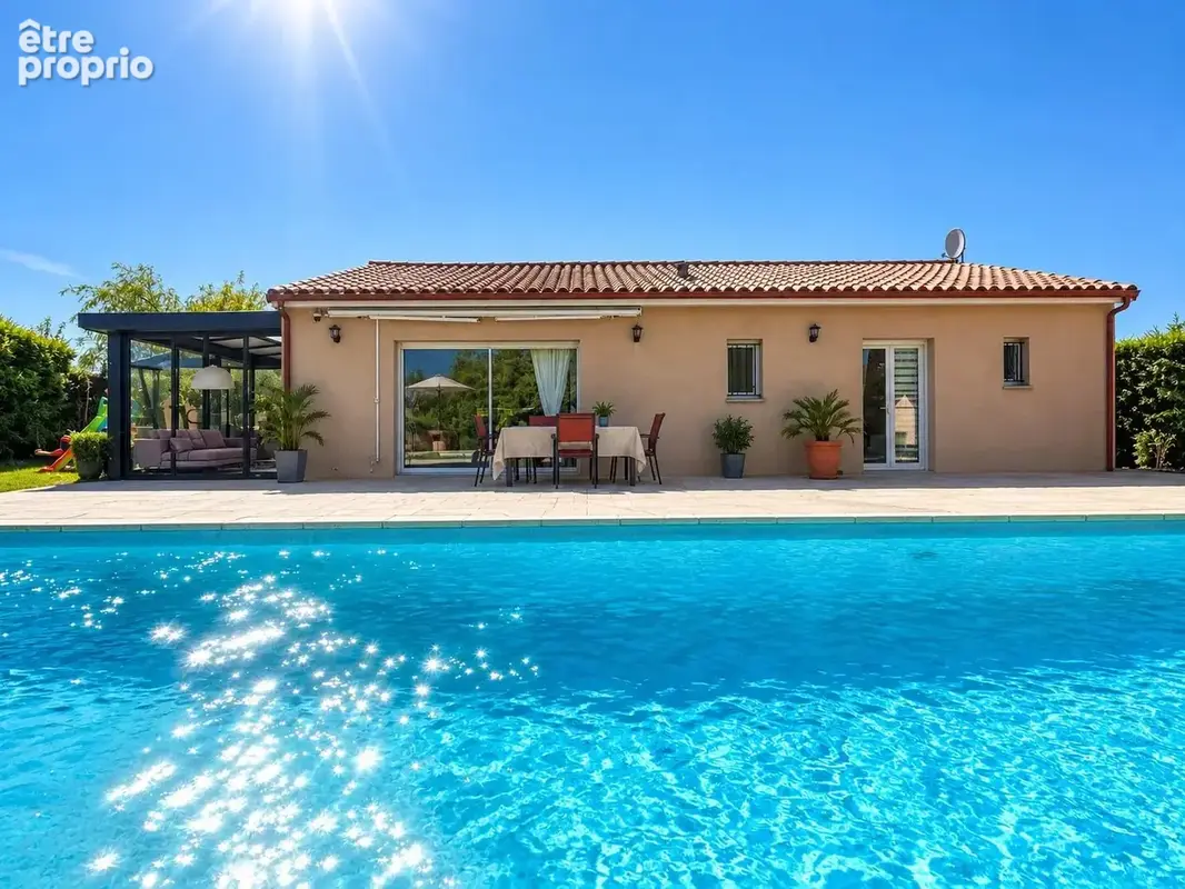 Maison plain pied T4 121 m2 - garage piscine - photo 2