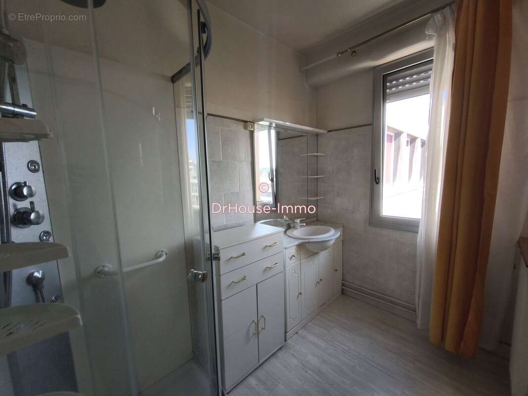 Appartement 48 m² à Le Mans  - photo 18