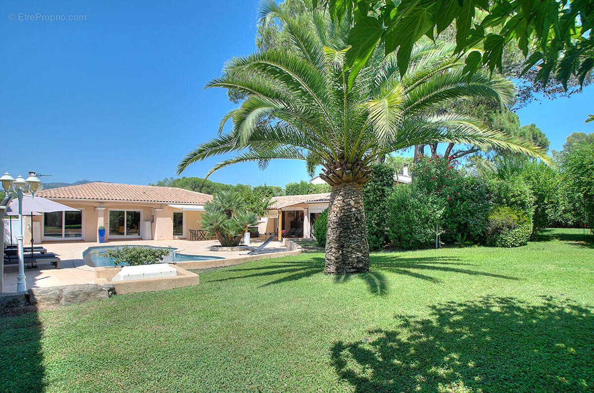 Maison à SAINT-RAPHAEL