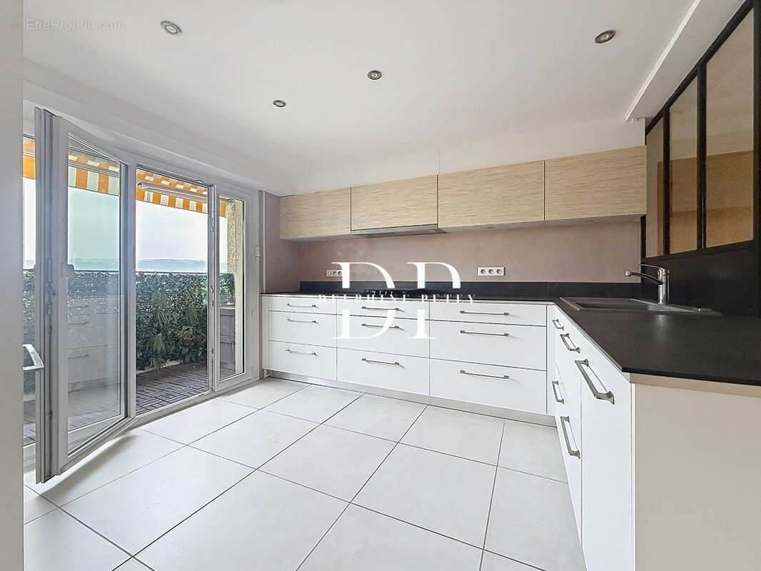 Appartement à vendre 4 pièces de 129,33 m2  (74) Annemasse - photo 16