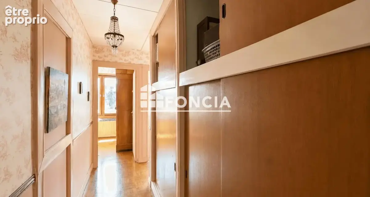 À vendre – appartement t5 de 121,00 m² carrez – le parc de chalin – écully - photo 12