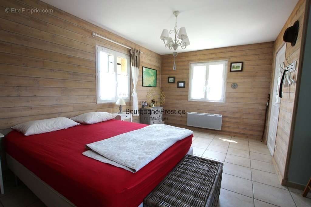 Maison à TOURNUS