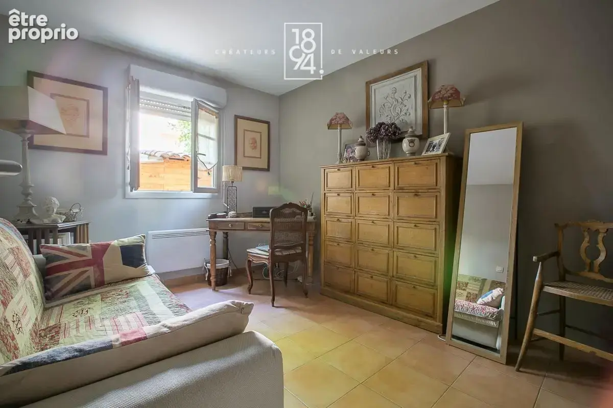 Superbe rez-de-jardin de type 4 avec stationnement - photo 15