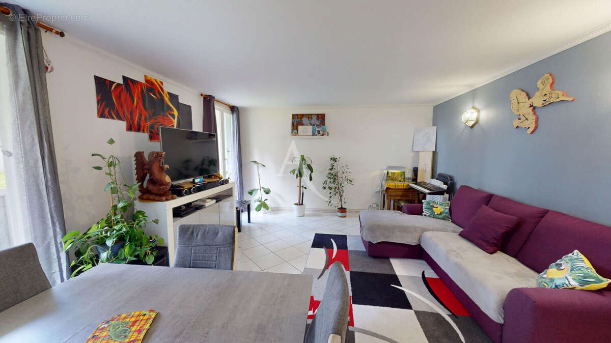 Appartement à ROISSY-EN-BRIE