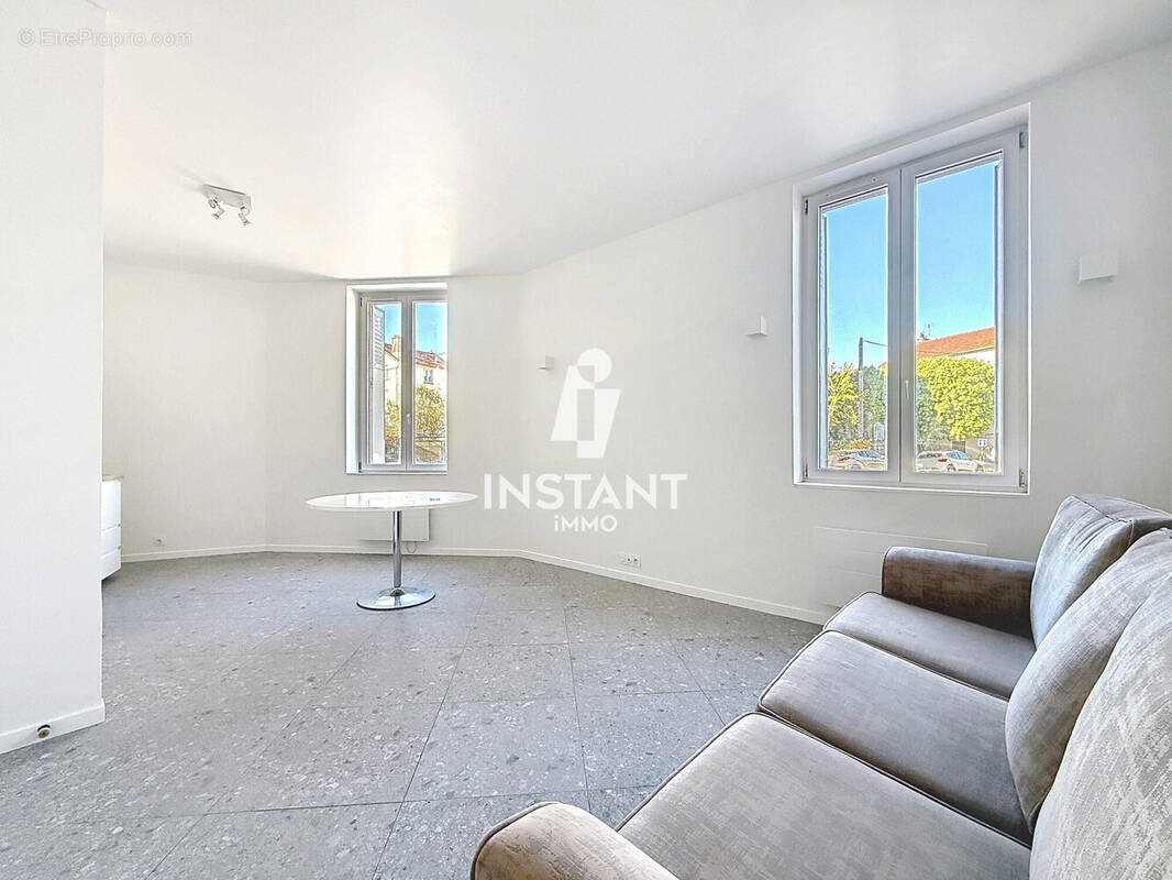 Appartement à LE RAINCY