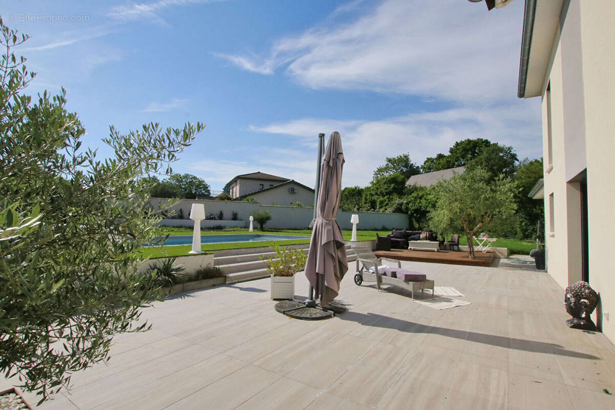 Maison à VILLETTE-D&#039;ANTHON