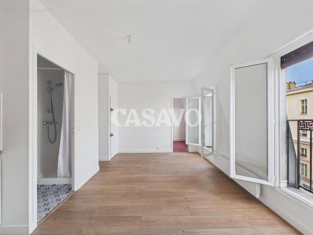 Appartement à PARIS-3E