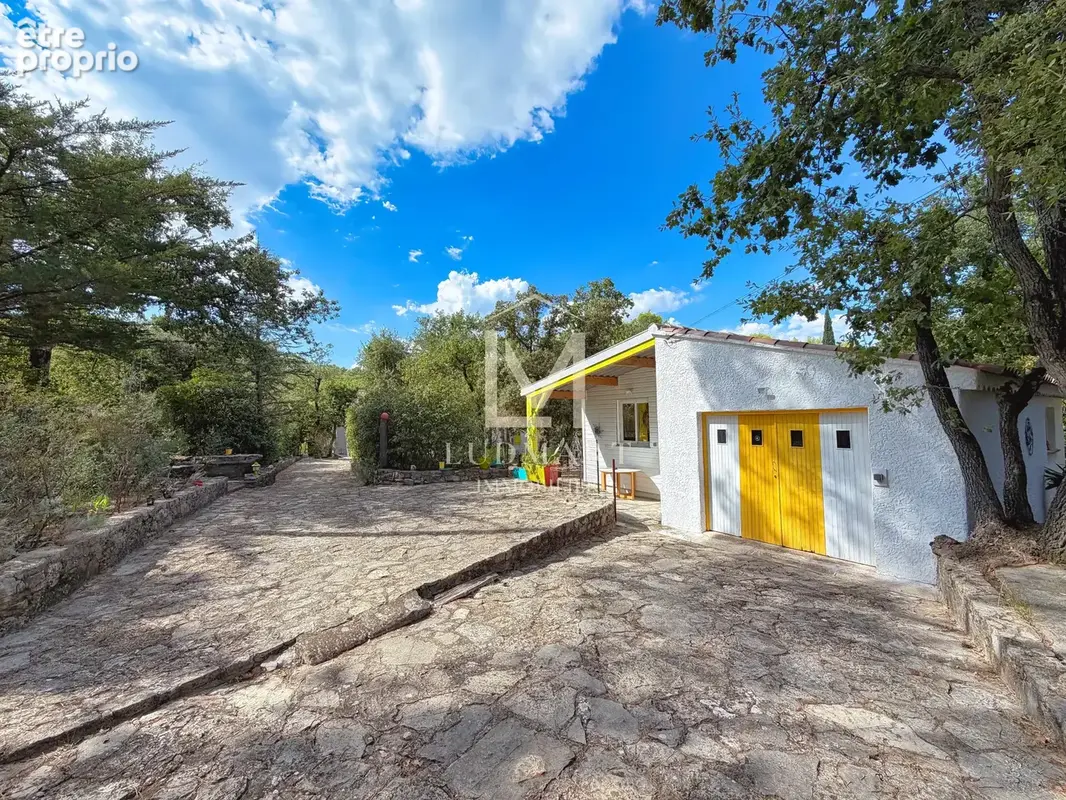 Villa rénovée avec studio indépendant, piscine et 3 867 m2 de terrain à Lorgues - photo 23