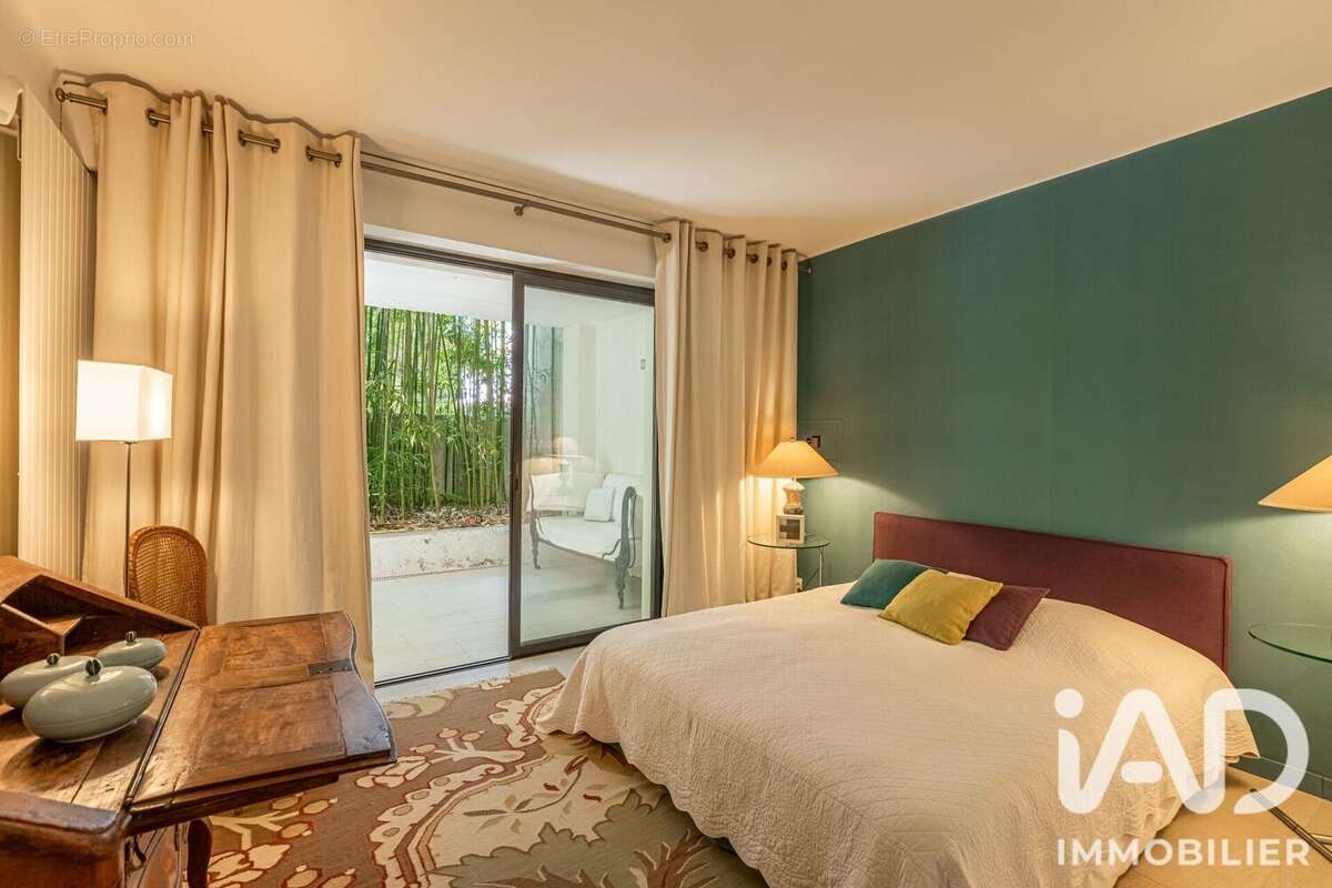 Maison 298 m² à Antibes  - photo 8