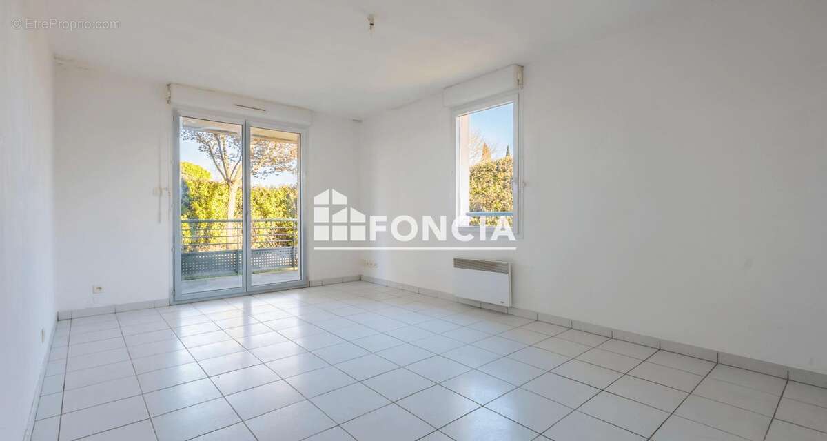 Appartement à L'ISLE-SUR-LA-SORGUE