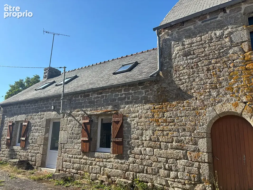 Maison à ERGUE-GABERIC