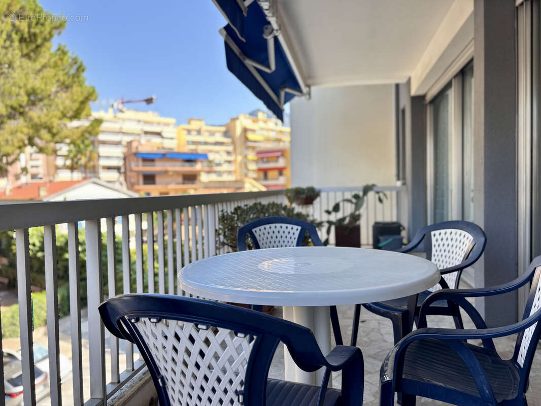 Appartement à ROQUEBRUNE-CAP-MARTIN