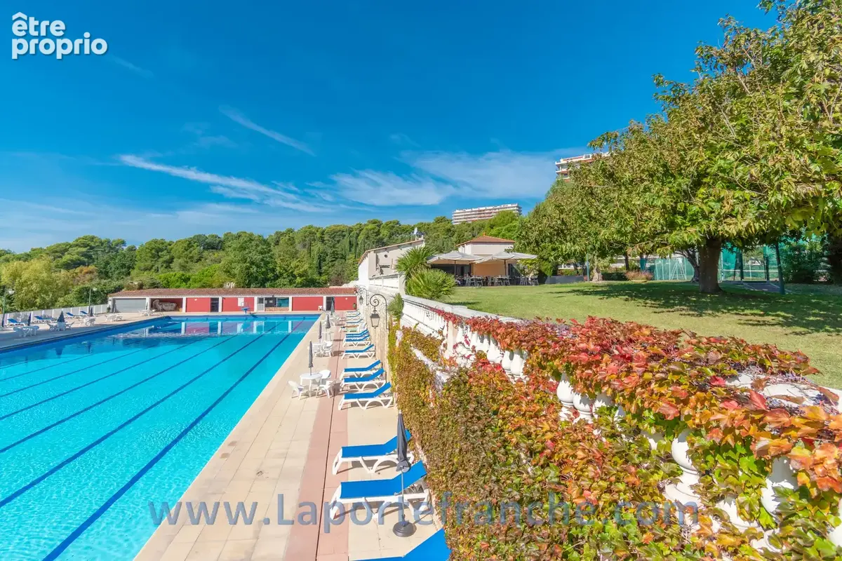 Appartement 4 pièces 115 m² · à Cagnes-sur-Mer · 115 m² · 840 000 €