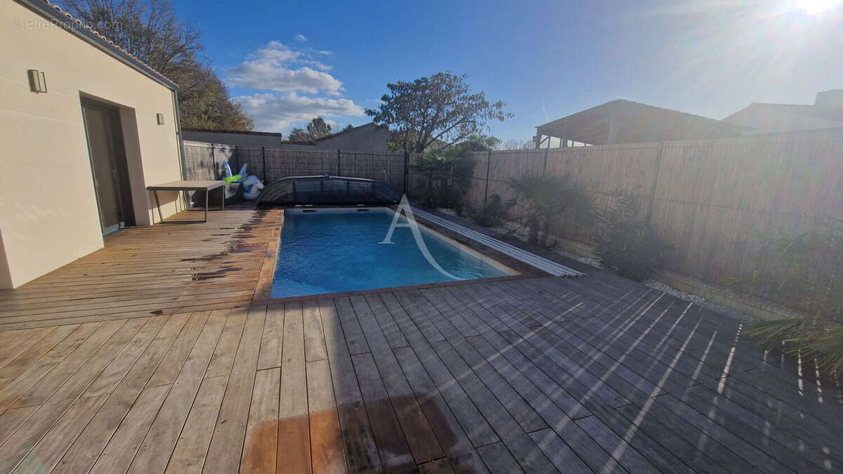 Maison à SAINTE-FOY