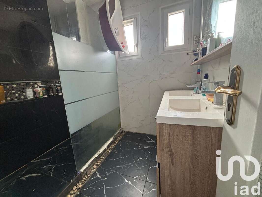 Photo 2 - Appartement à ANNEMASSE