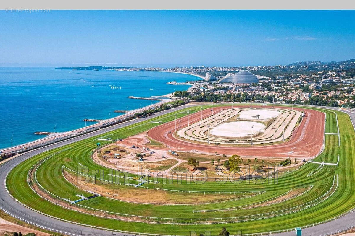 Appartement à CAGNES-SUR-MER