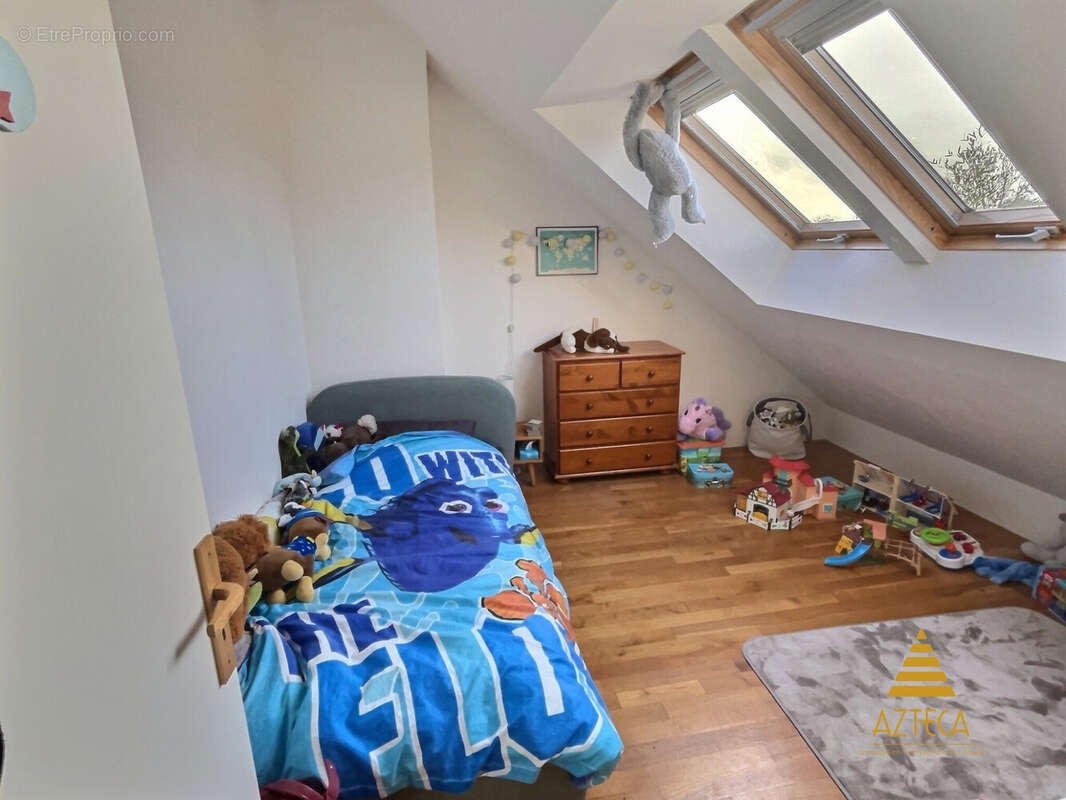 Maison à NEUVILLE-SAINT-REMY