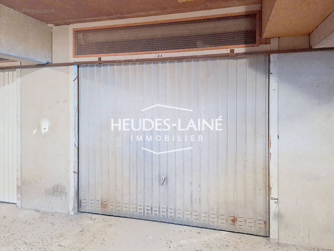 Parking à AVRANCHES