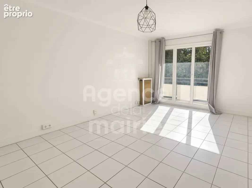 Grand 3 pièces dans une résidence arborée - photo 3